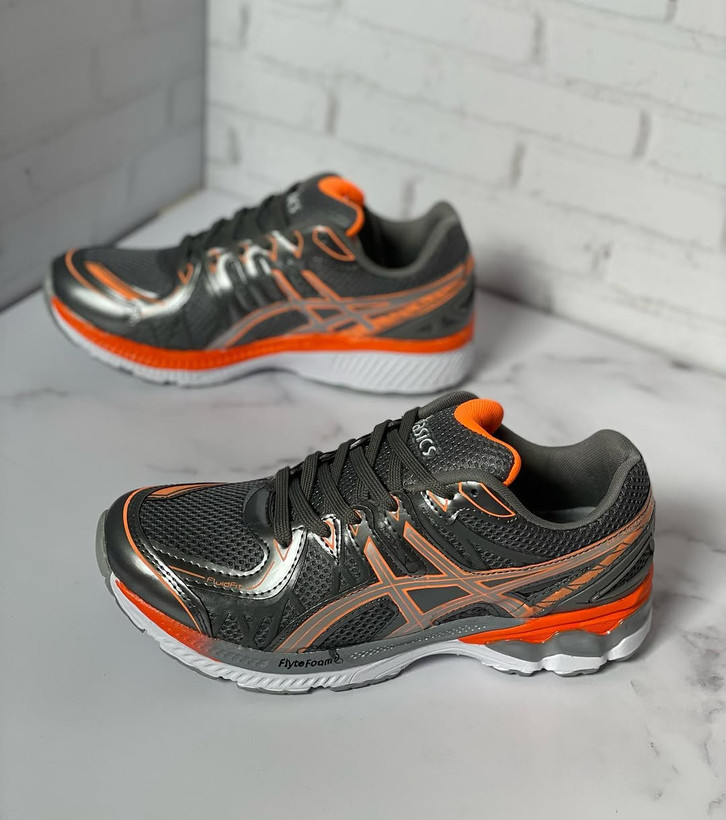 کتونی اسپرت مردانه Asics مدل Gel kayano سبک و راحت